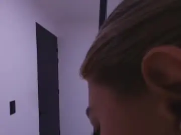 Rubi_hops  live sex cam