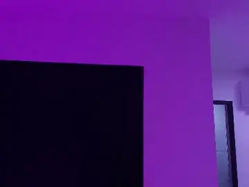 Rubi_hops  live sex cam