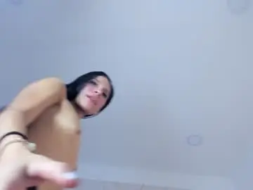 Sara_sm1th_  live sex cam