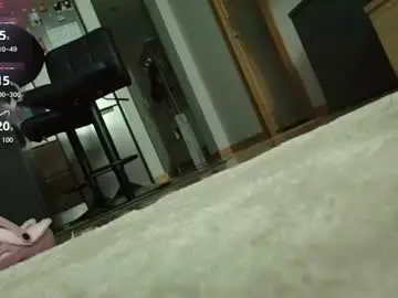 Saritaroyo  live sex cam