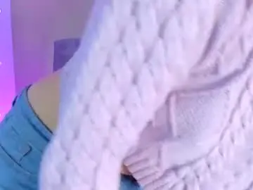 Yensy_2614  live sex cam