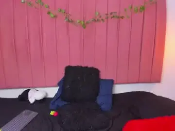 Ana_foxi  live sex cam