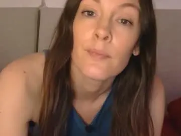 Ashleyshyne69  live sex cam