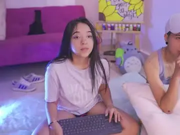 Buttercup_li_  live sex cam