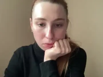 Deliverysmile  live sex cam