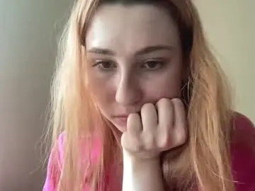 Deliverysmile  live sex cam