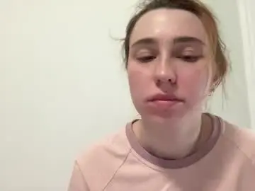 Deliverysmile  live sex cam