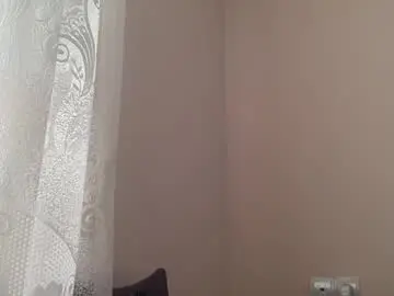 Deliverysmile  live sex cam