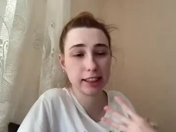 Deliverysmile  live sex cam