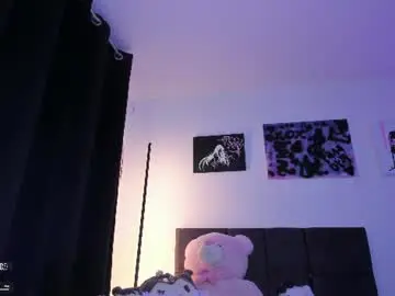 Kur0tsuki  live sex cam