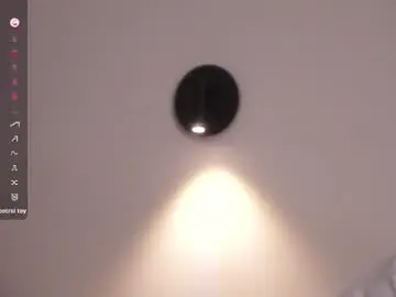 Margarethowell  live sex cam