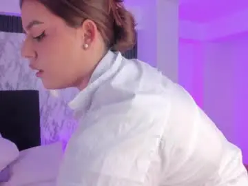 Miamontoya  live sex cam