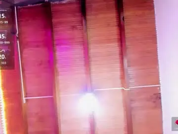 Nathy_brown20  live sex cam