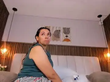 Perlapreciosa  live sex cam