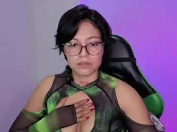 Qadeshoficial  live sex cam