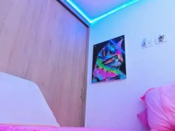 Redski77  live sex cam