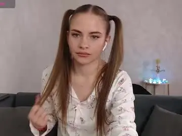 Sexy_sansa  live sex cam