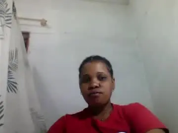 Soavyzzh  live sex cam