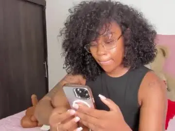 Tanisha_owens2  live sex cam