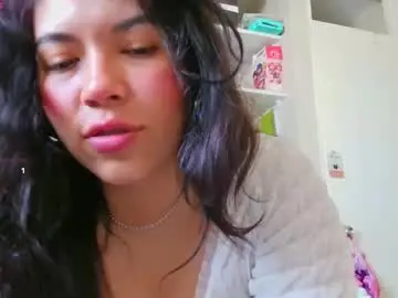 Zoeysooda  live sex cam