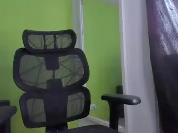 Auradivina2  live sex cam