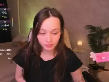 Badscarle1  live sex cam