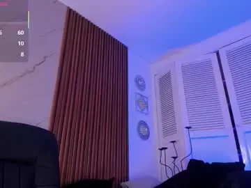 Emiilycollins1  live sex cam