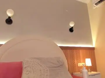 Eva_bigboobs_  live sex cam