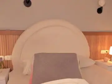 Eva_bigboobs_  live sex cam