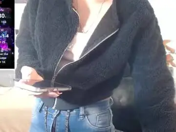 Hilaryclowerx  live sex cam