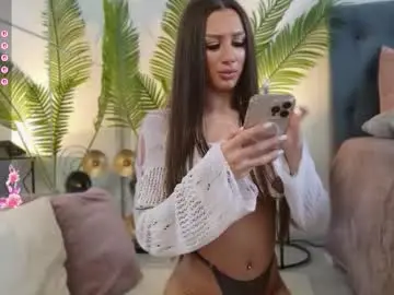 Juliaquin  live sex cam