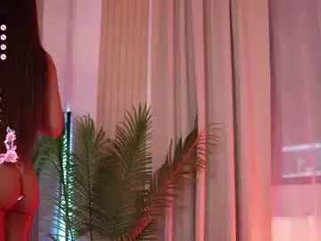 Juliaquin  live sex cam
