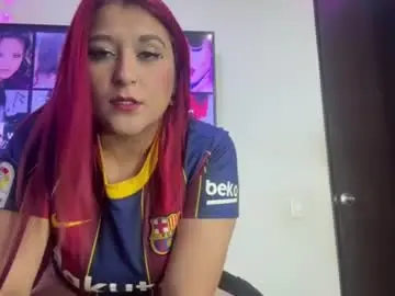 Julieta735596  live sex cam