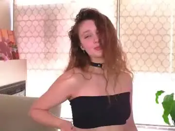 Karenintraining  live sex cam