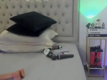 Kristy_calderon  live sex cam