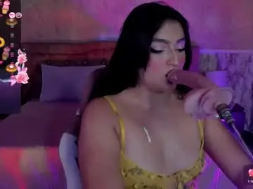 Lexy_gomez  live sex cam