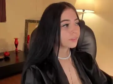 Maiiitee_  live sex cam