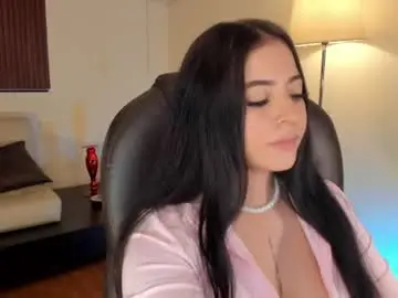 Maiiitee_  live sex cam