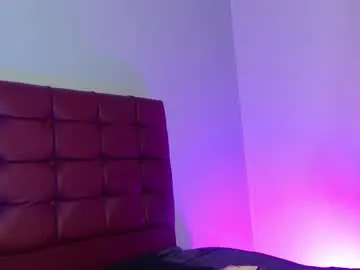 Megan_lr  live sex cam