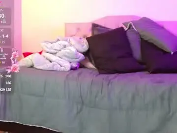 Megan_lr  live sex cam