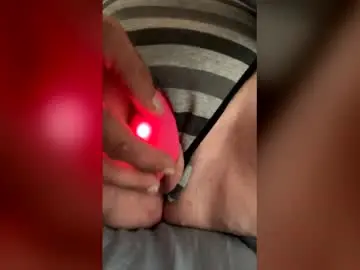 Misskitty43  live sex cam