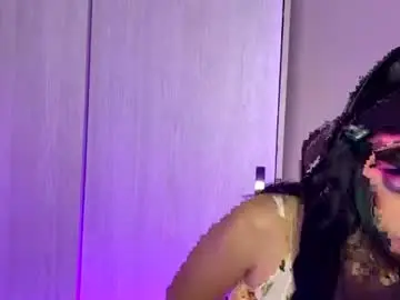 Rossemoon16  live sex cam