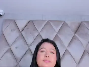 Valeefoxx1  live sex cam