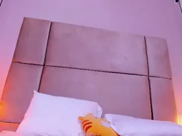 Valeefoxx1  live sex cam