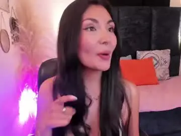 Victoria_moon_22  live sex cam