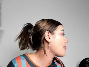 Ariana_x1  live sex cam