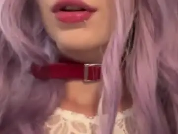 Chloemoreaux  live sex cam