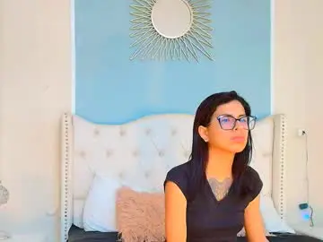 Emily_loperaa  live sex cam