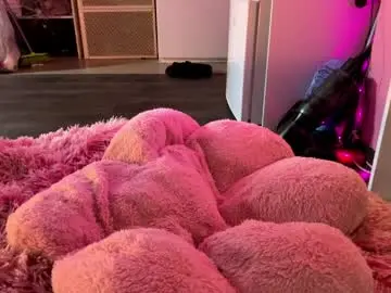 Francieeastburn  live sex cam