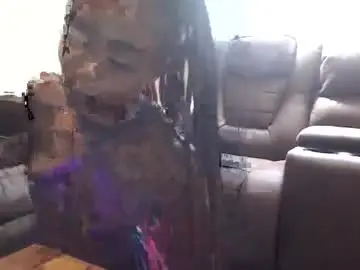 Kandie_monaee  live sex cam